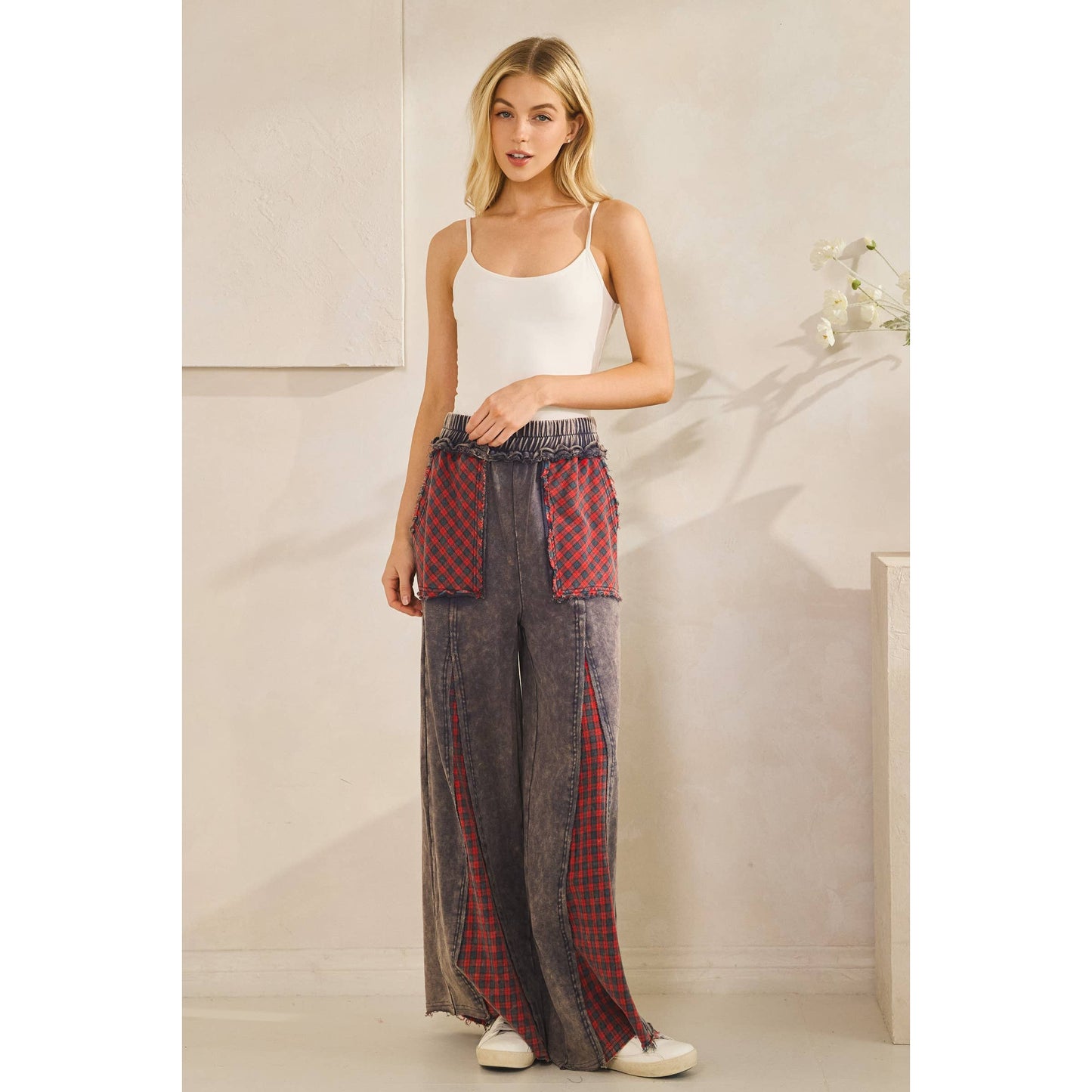 GRUNGE PLAID WIDE-LEG PANTS