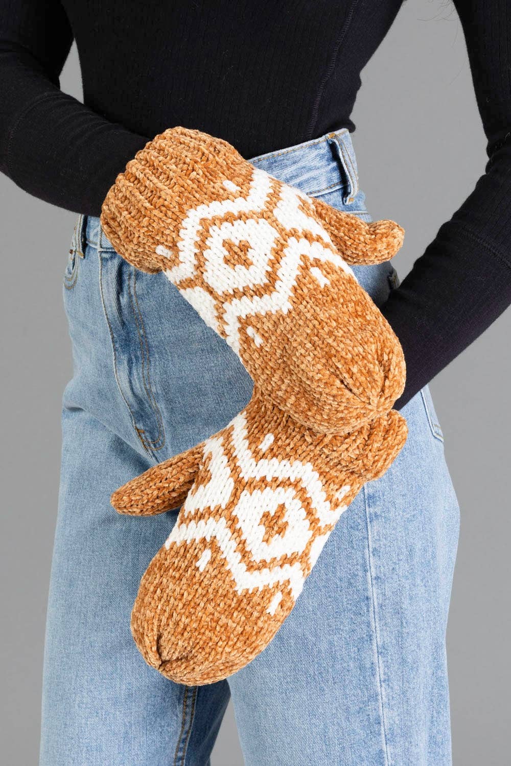 Camel & Cream Mittens