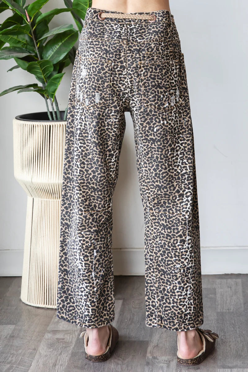 Oli & Hali: Moxie Jeans