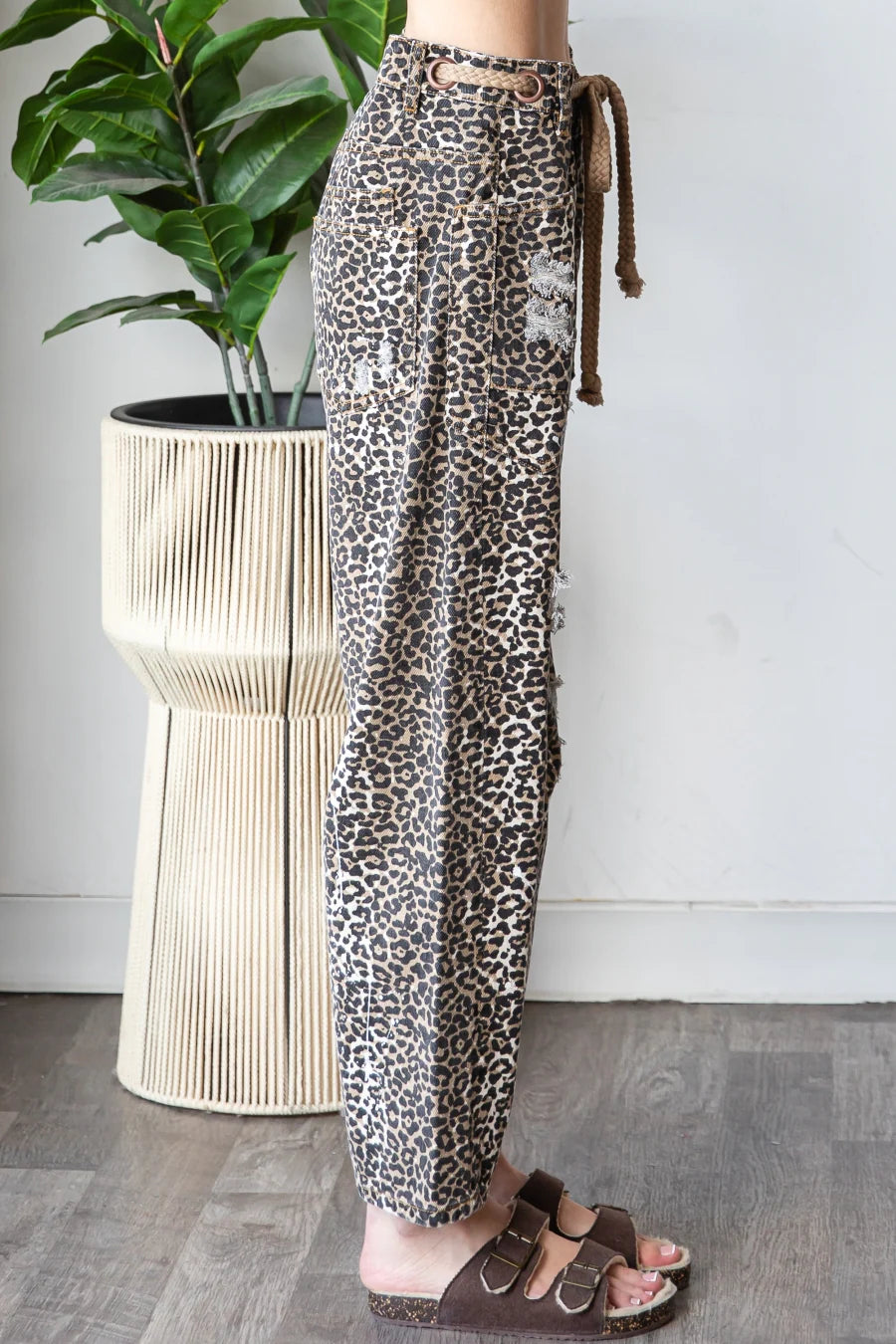 Oli & Hali: Moxie Jeans