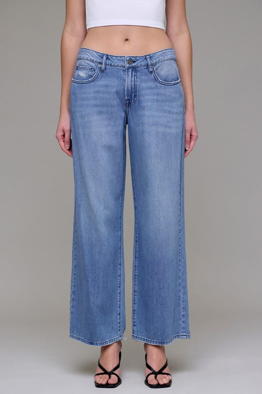 Nori Mid-rise Jeans