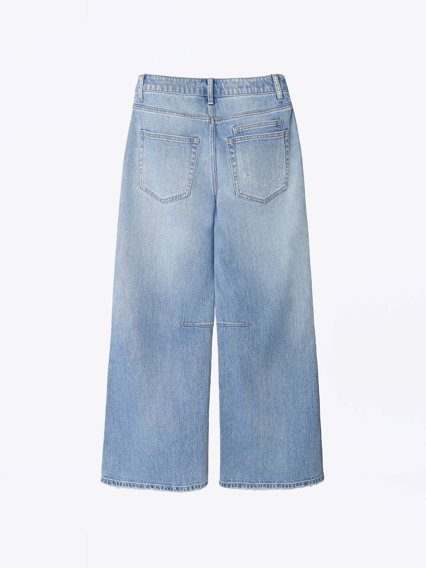PATCH DETAIL JEANS