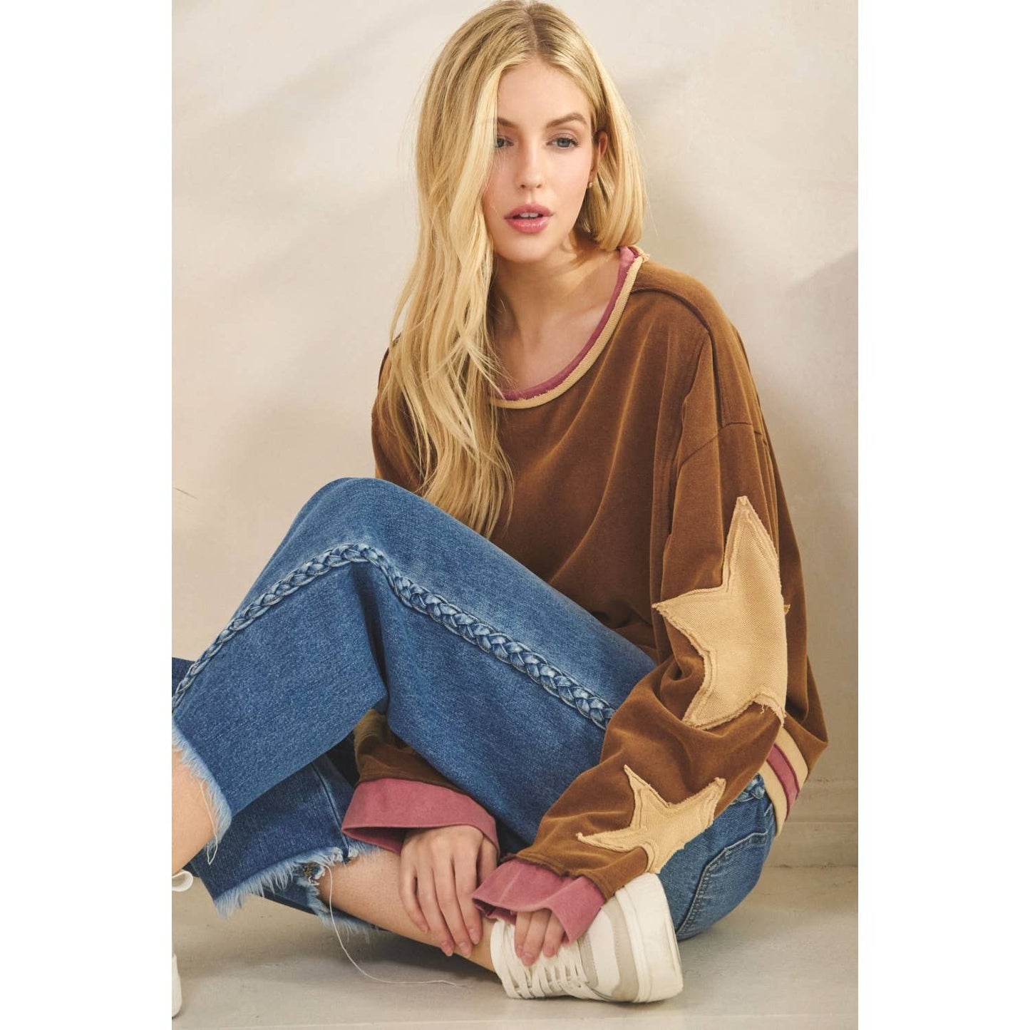 VINTAGE STAR PATCH PULLOVER