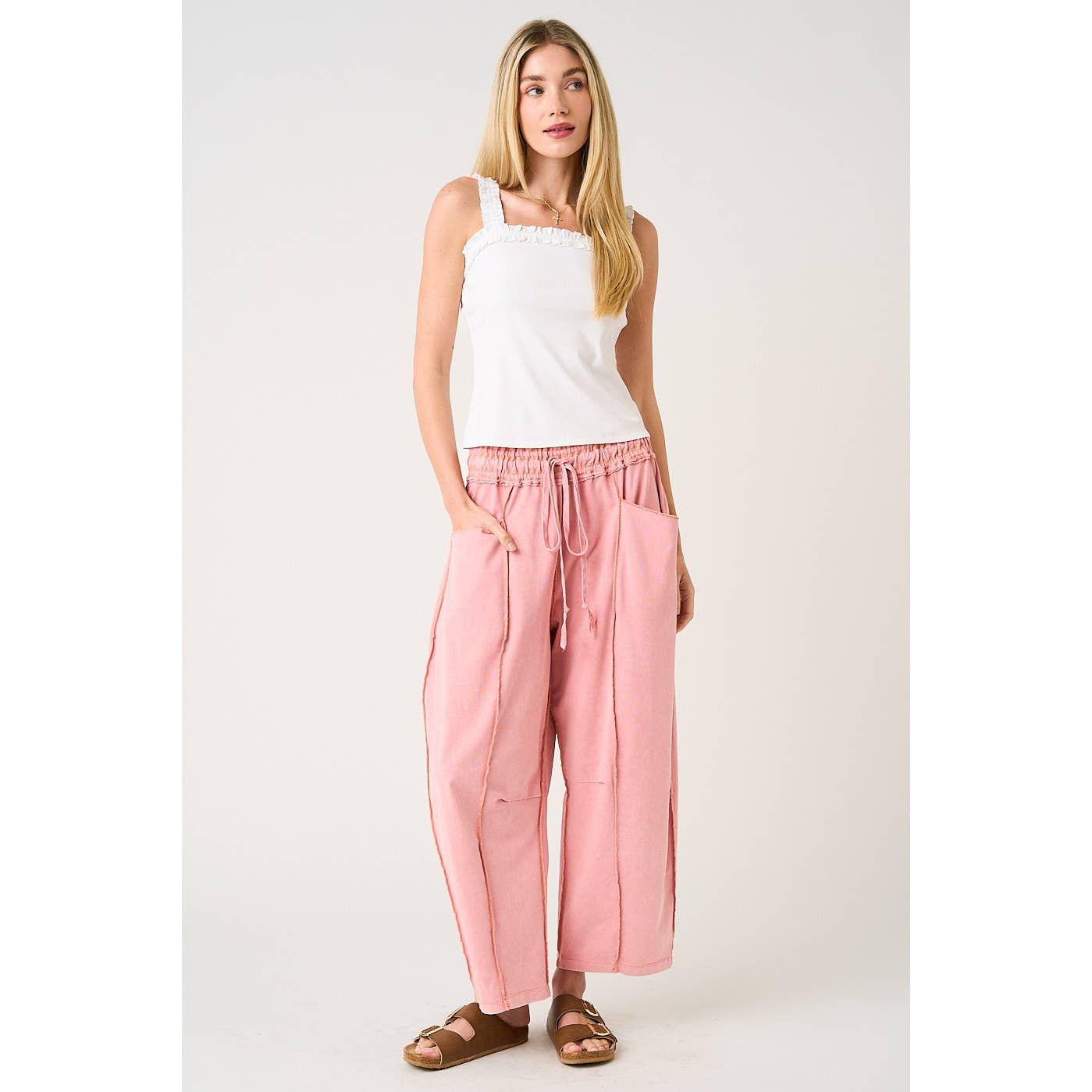 SEAM DETAIL BARREL PANTS
