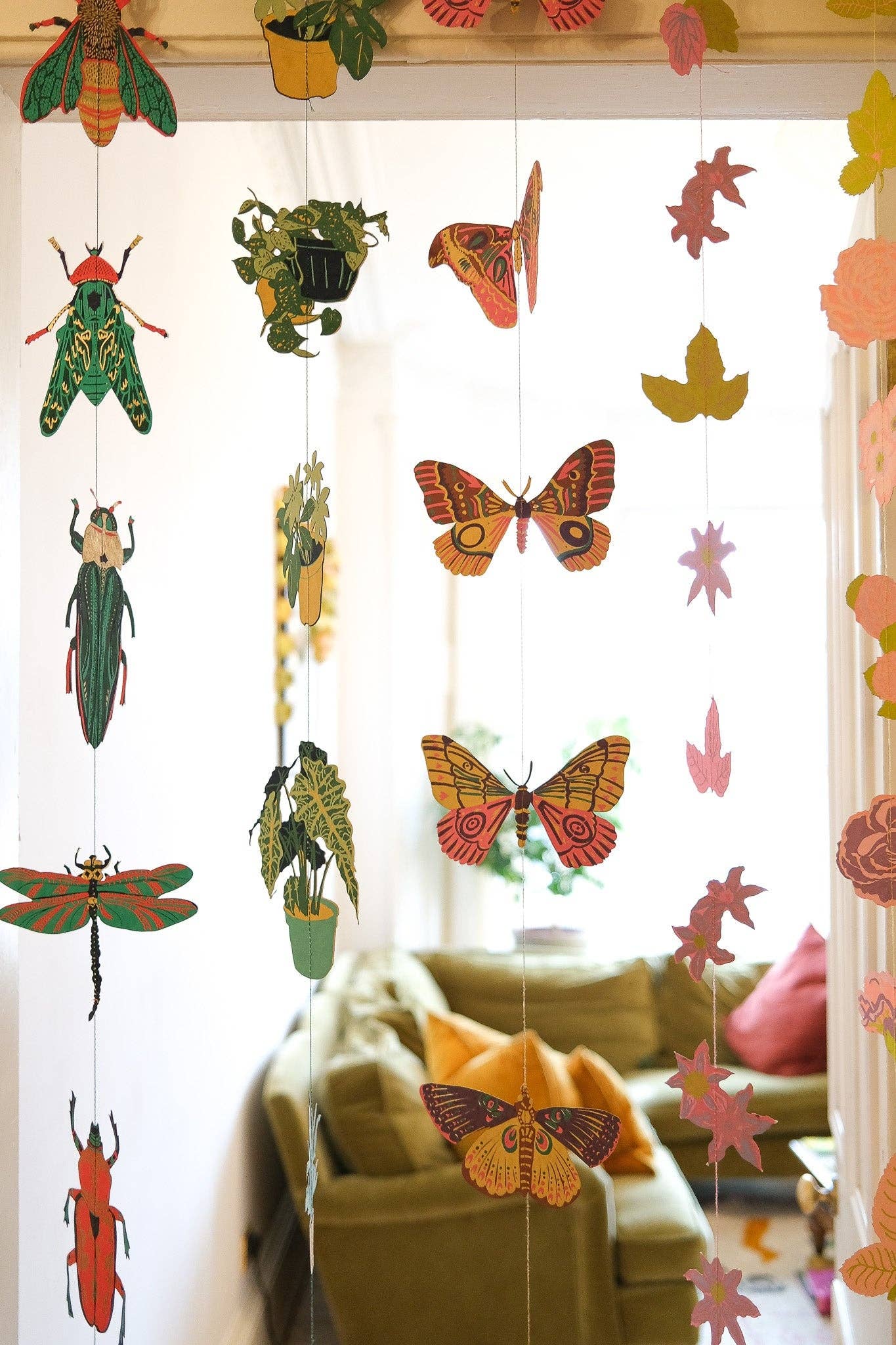 BUTTERFLY VERTICAL DECOR