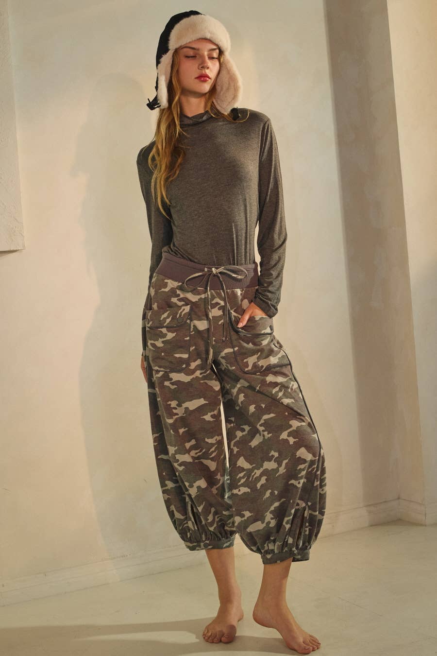 Cropped Camo Joggers