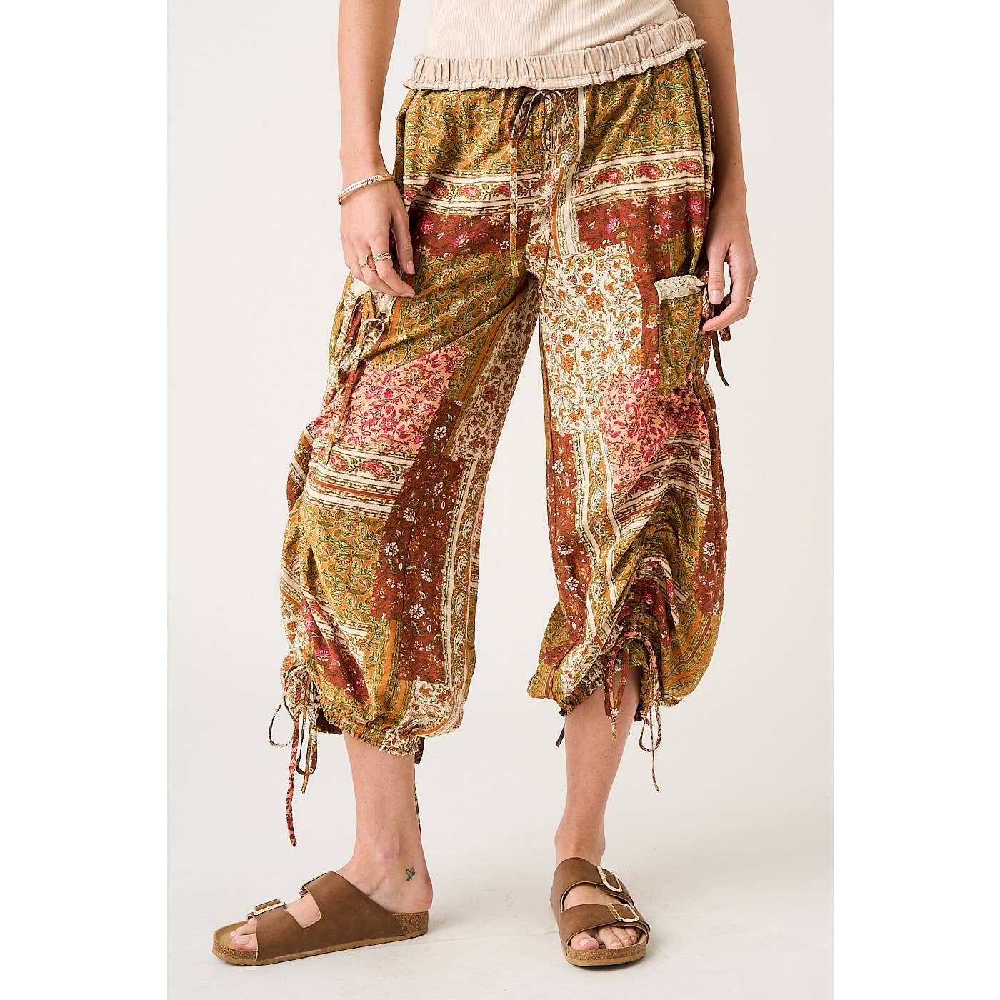 PATCH PRINT PANTS