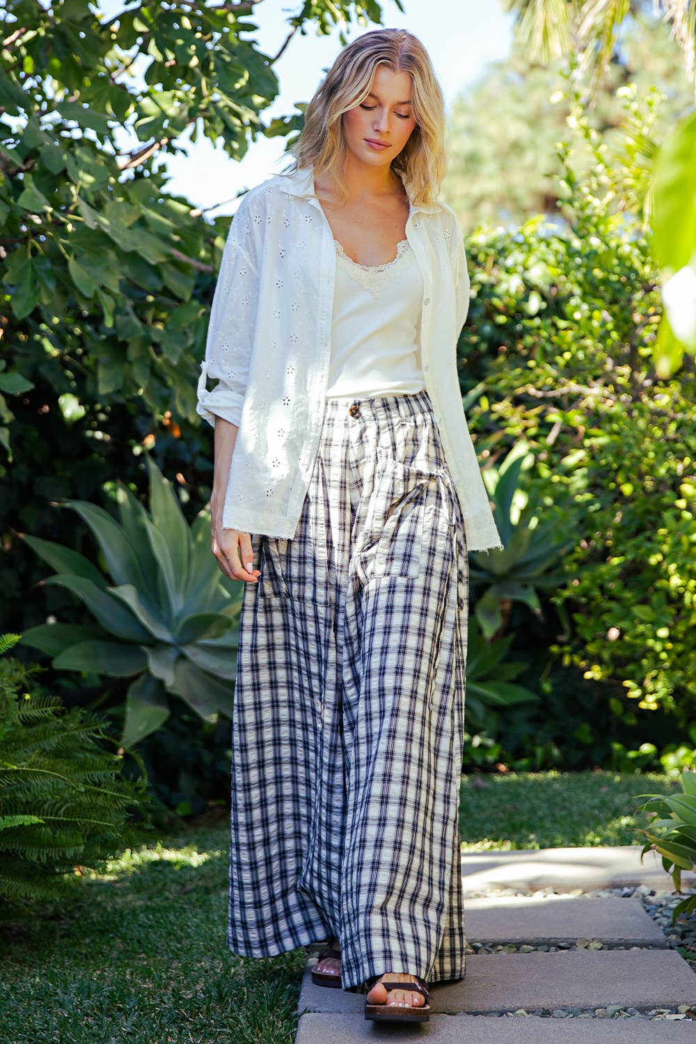 WASHED EYELET SHIRT