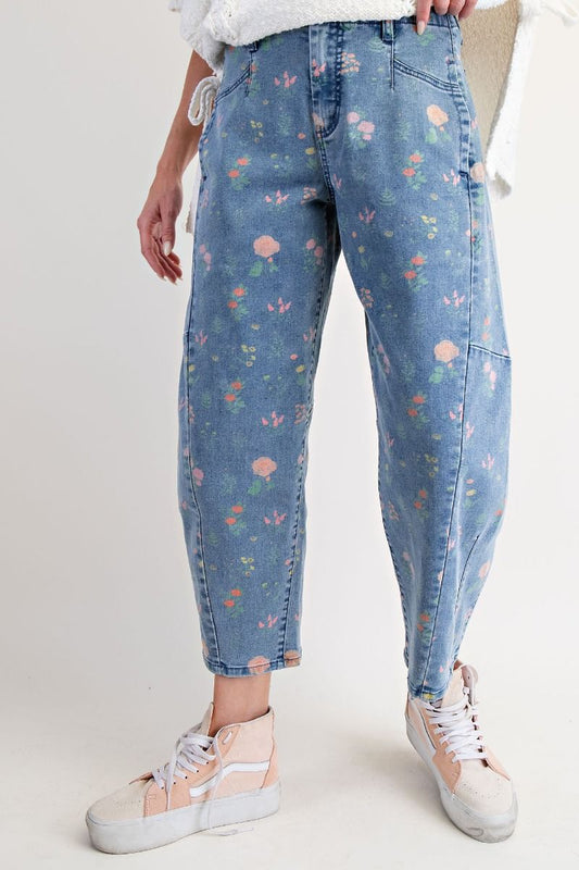 Floral Print Barrel Jeans