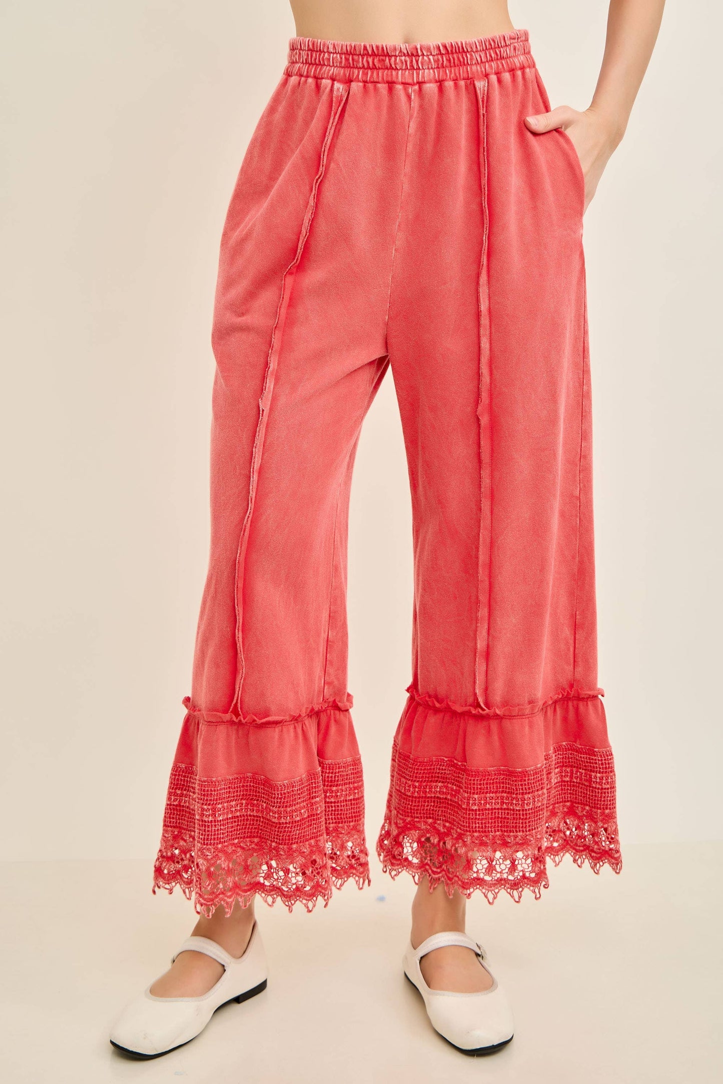 Lace Trim Cropped Pants