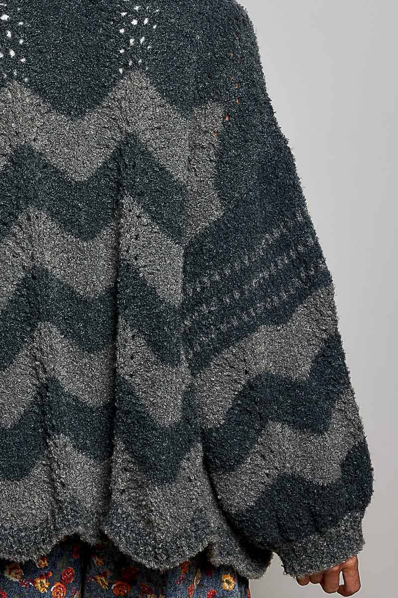 POL: Scalloped Edge Cardi