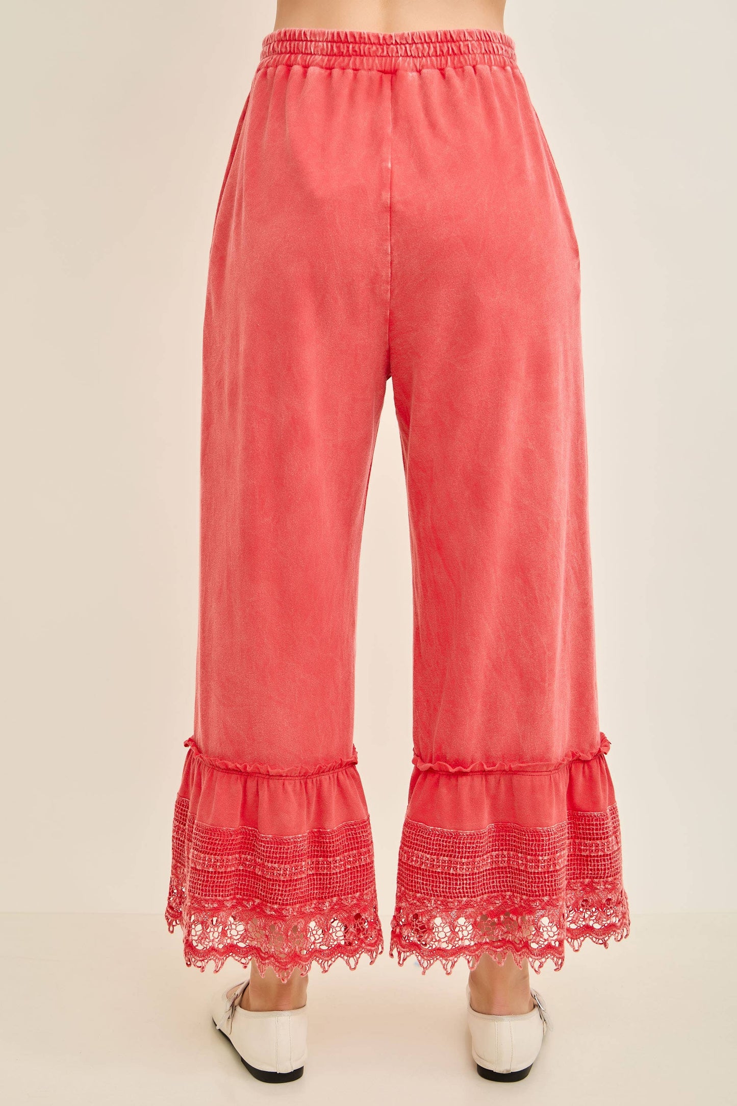 Lace Trim Cropped Pants