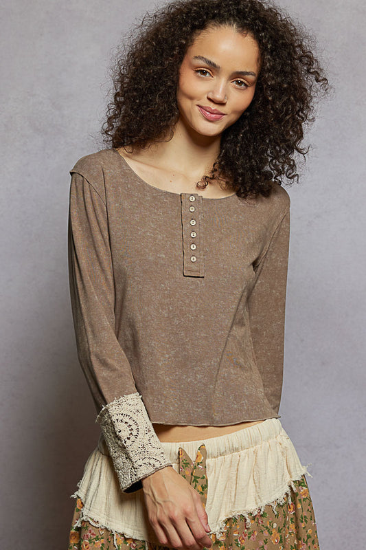 Pol: Crochet Cuff Top