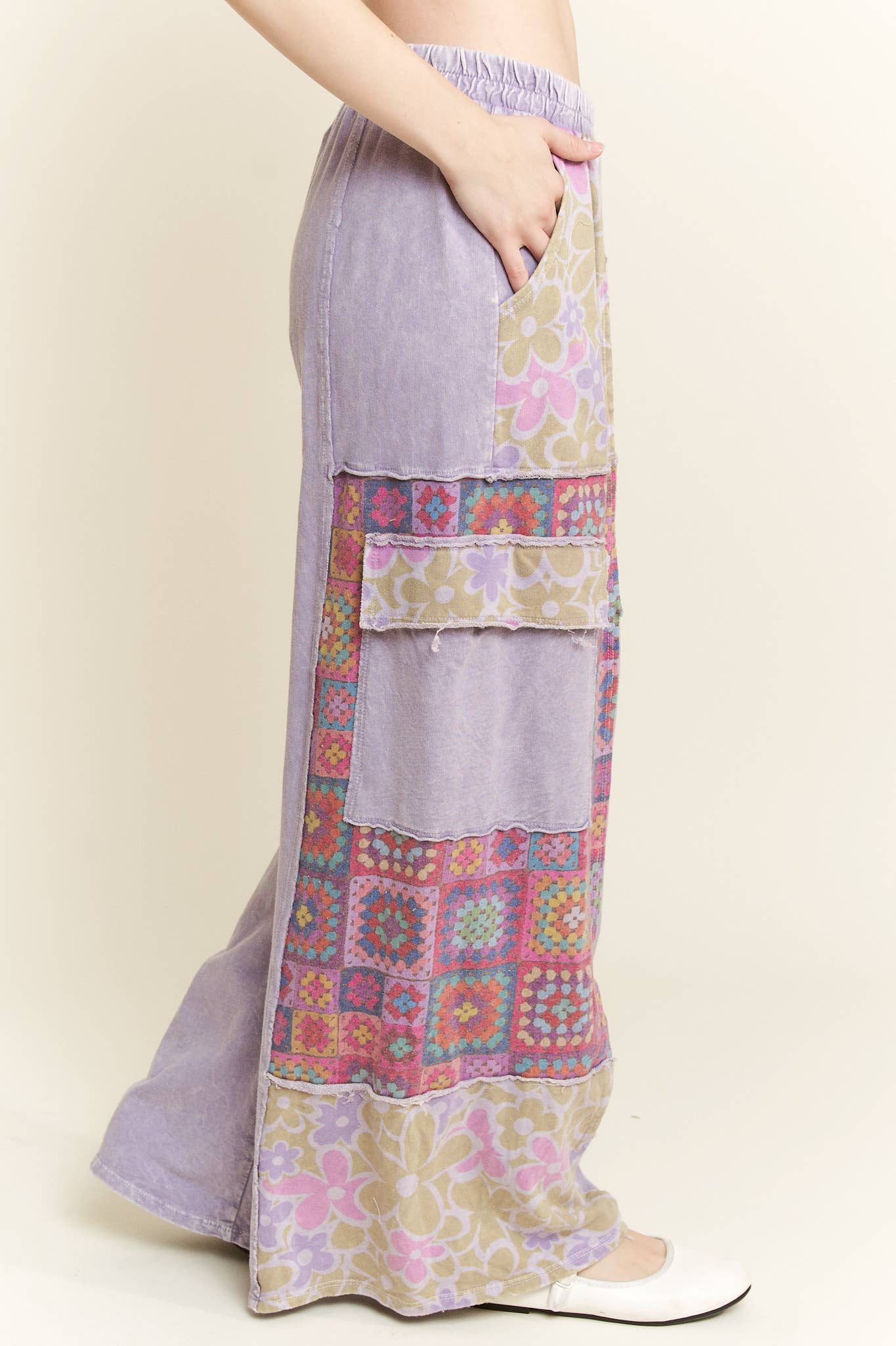 Crochet Print Washed Pants