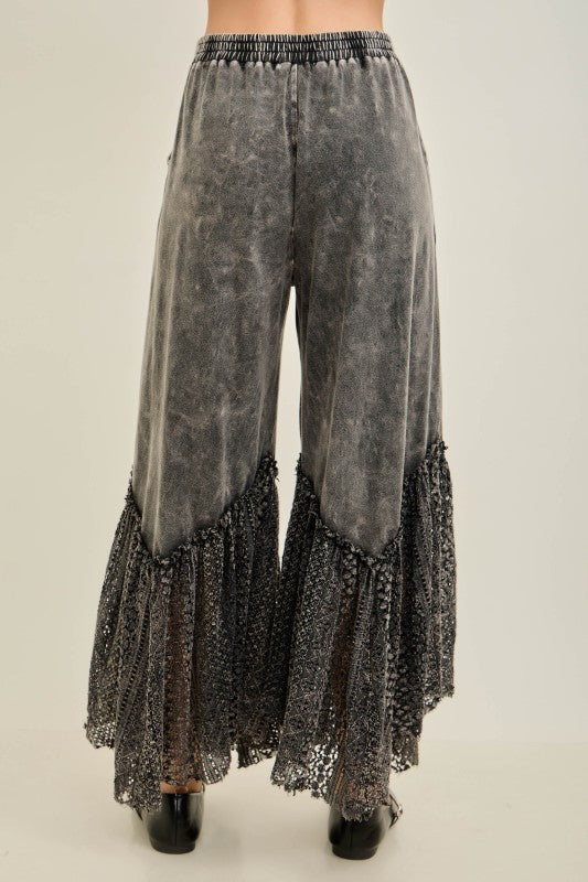 Romance Lace Pants