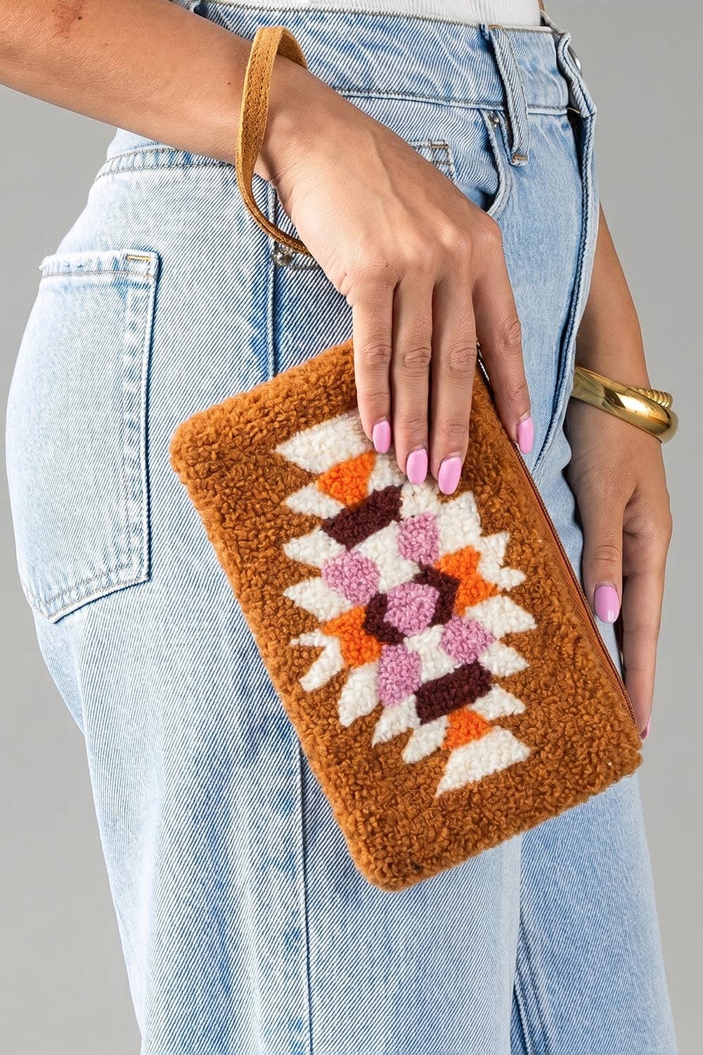 Sherpa Western Wristlet