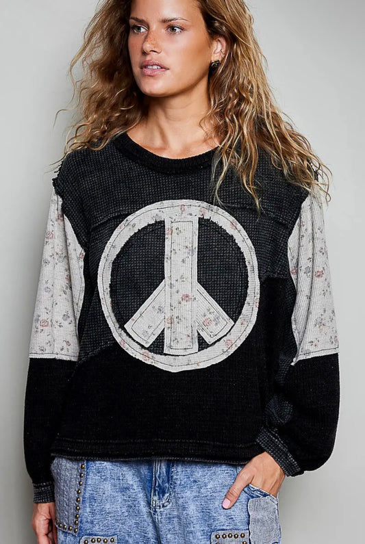 Pol: Floral Peace Pullover