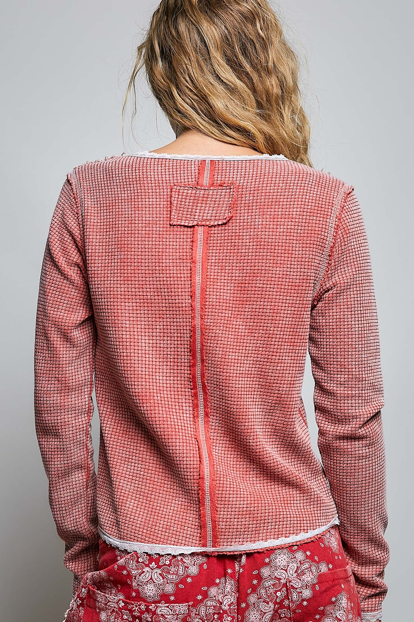 Pol: Overlock Trim  Top