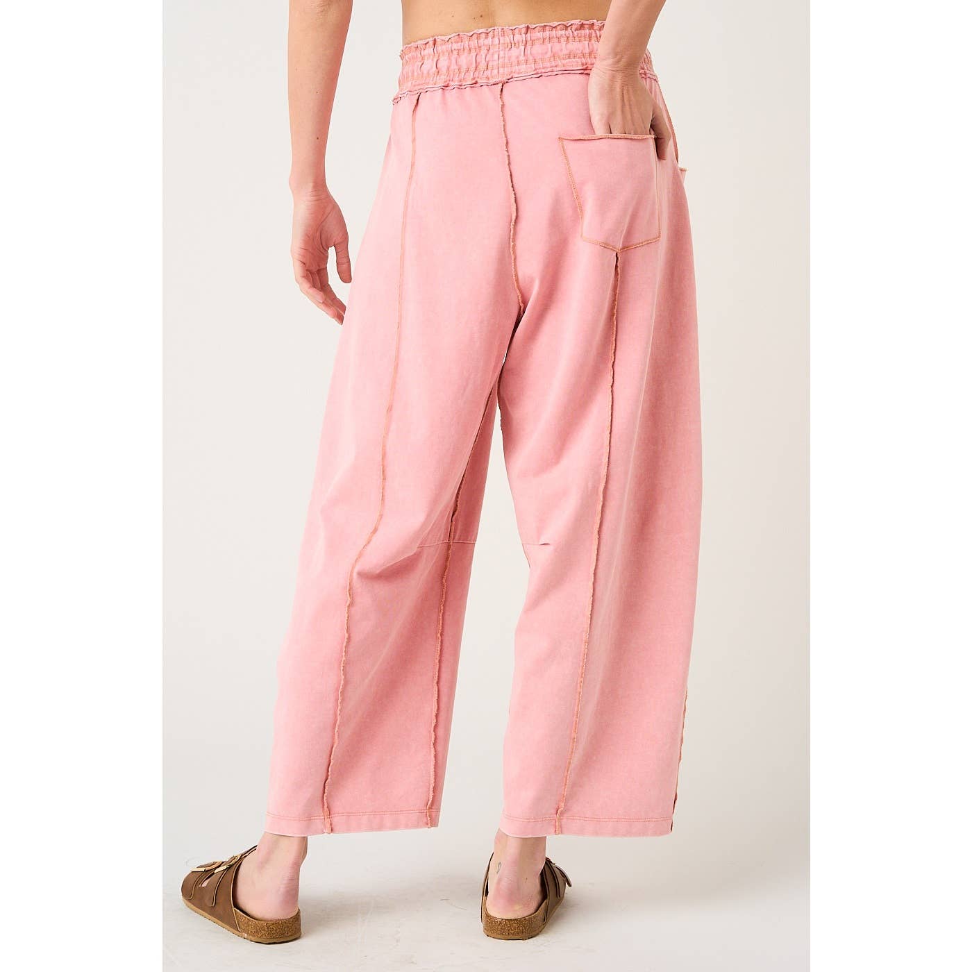 SEAM DETAIL BARREL PANTS