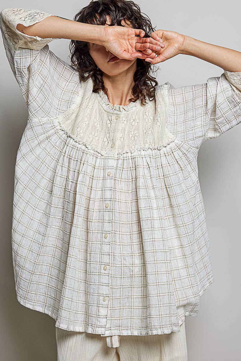 POL: Flowy Lace  Blouse