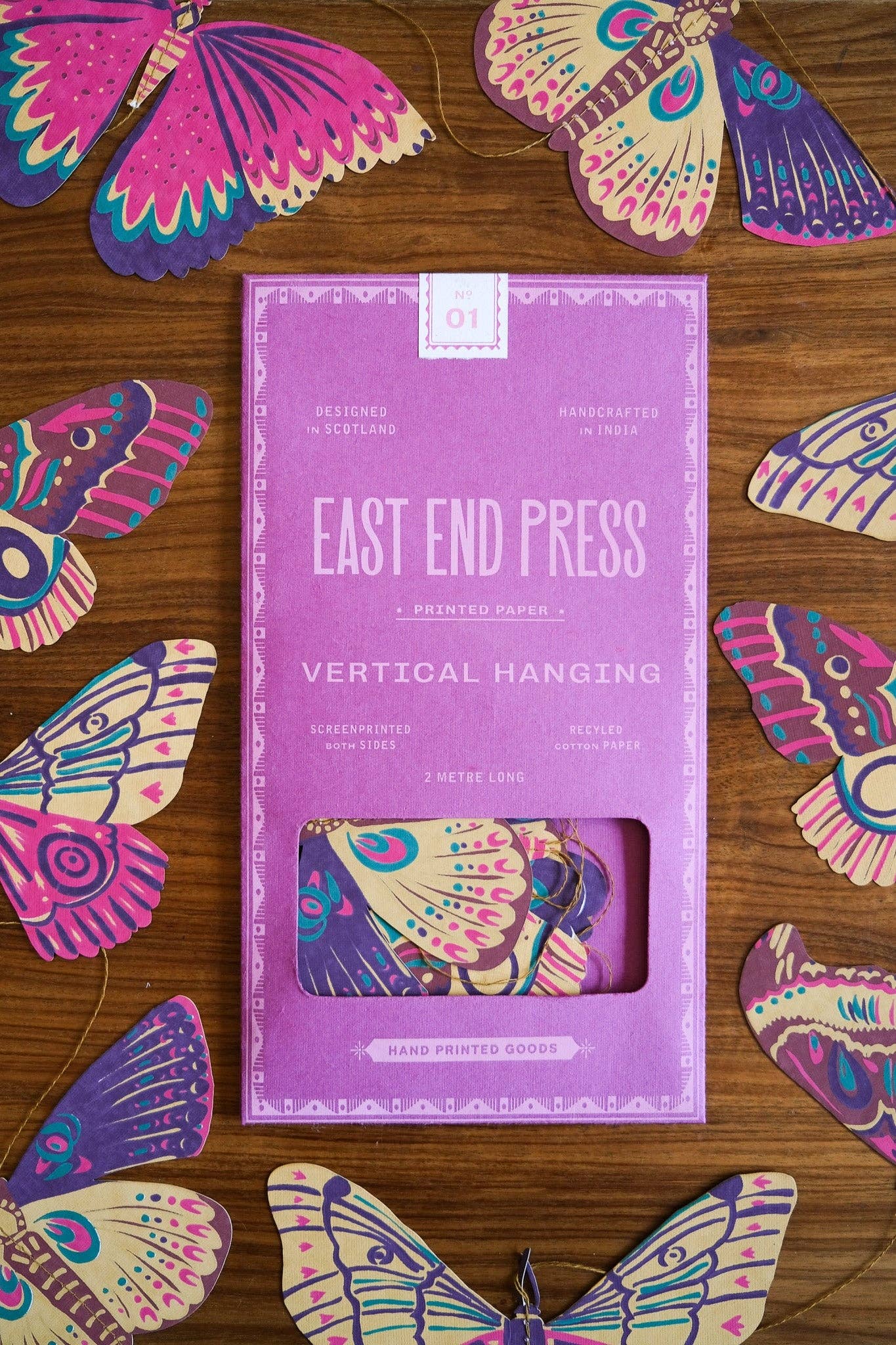 BUTTERFLY VERTICAL DECOR