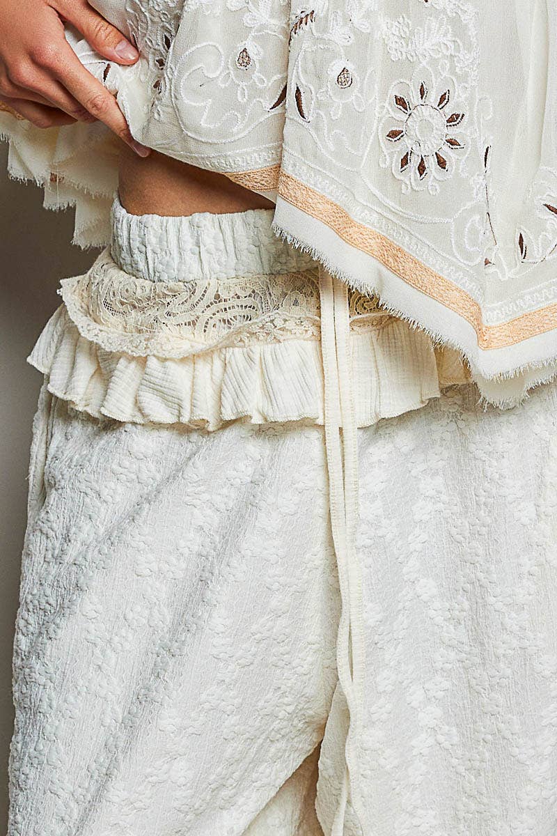 Pol: Lace Ruffle Joggers