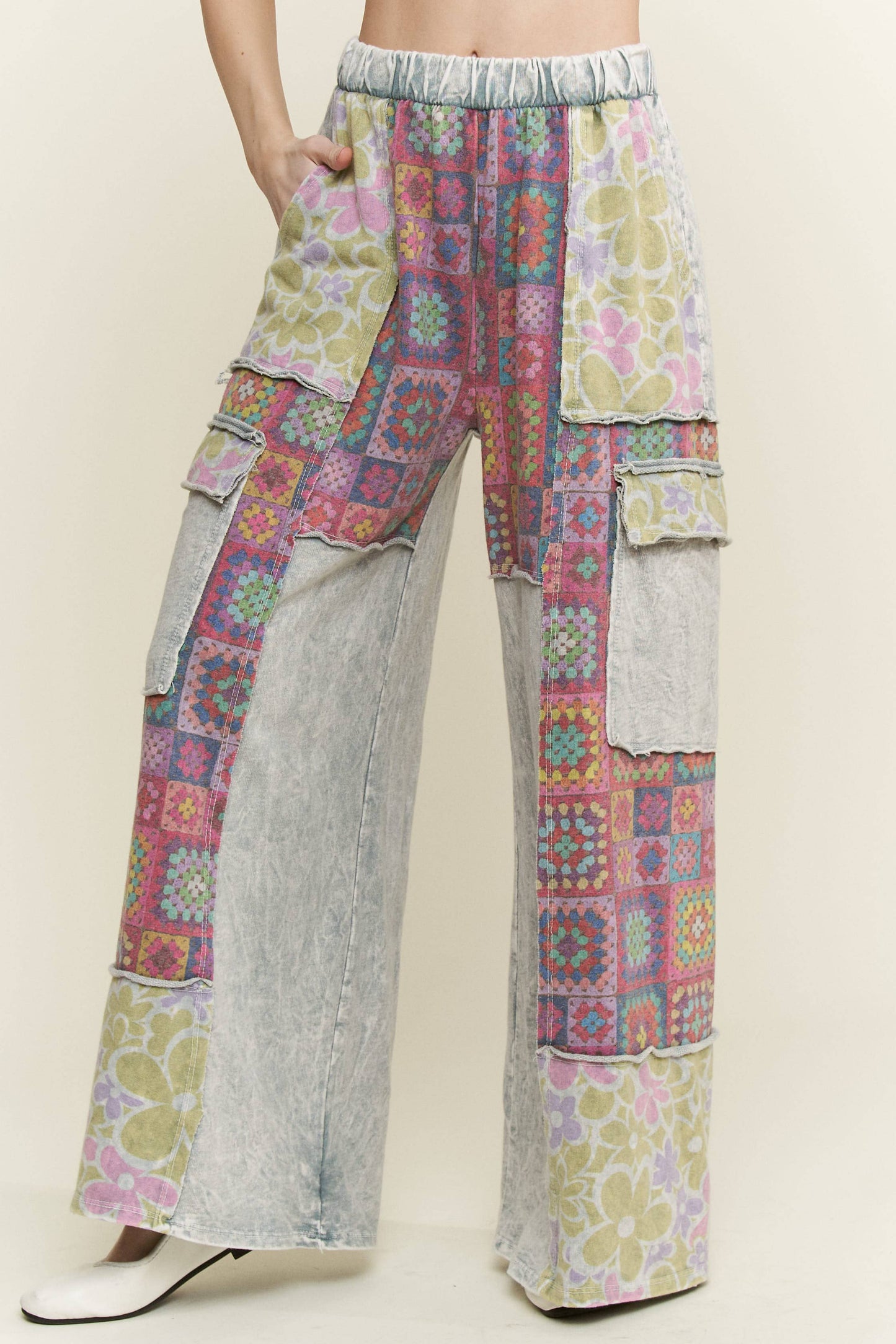 Crochet Print Washed Pants