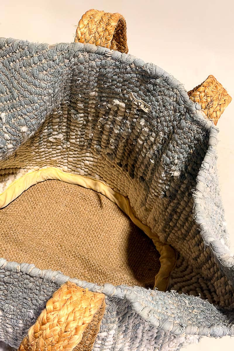 Pol: Giant Rug Bag