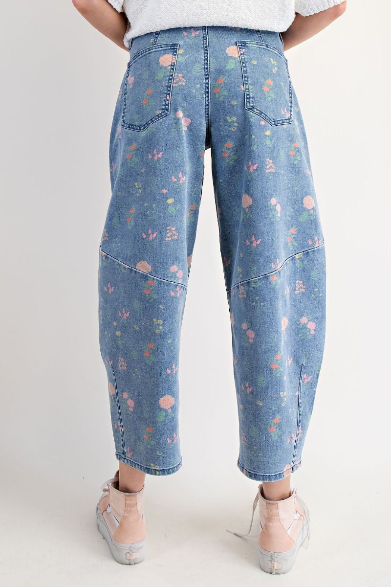 Floral Print Barrel Jeans