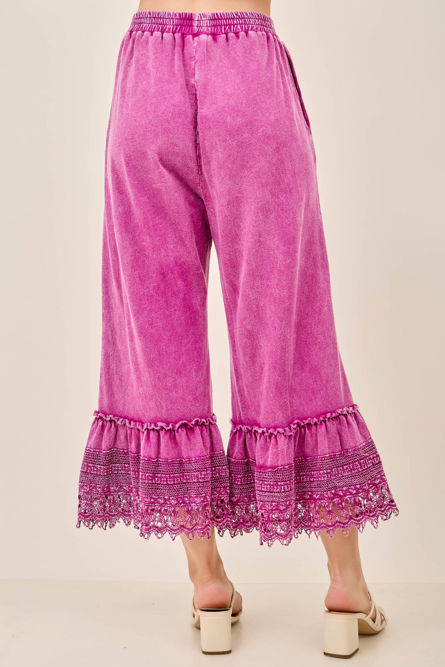 Lace Trim Cropped Pants