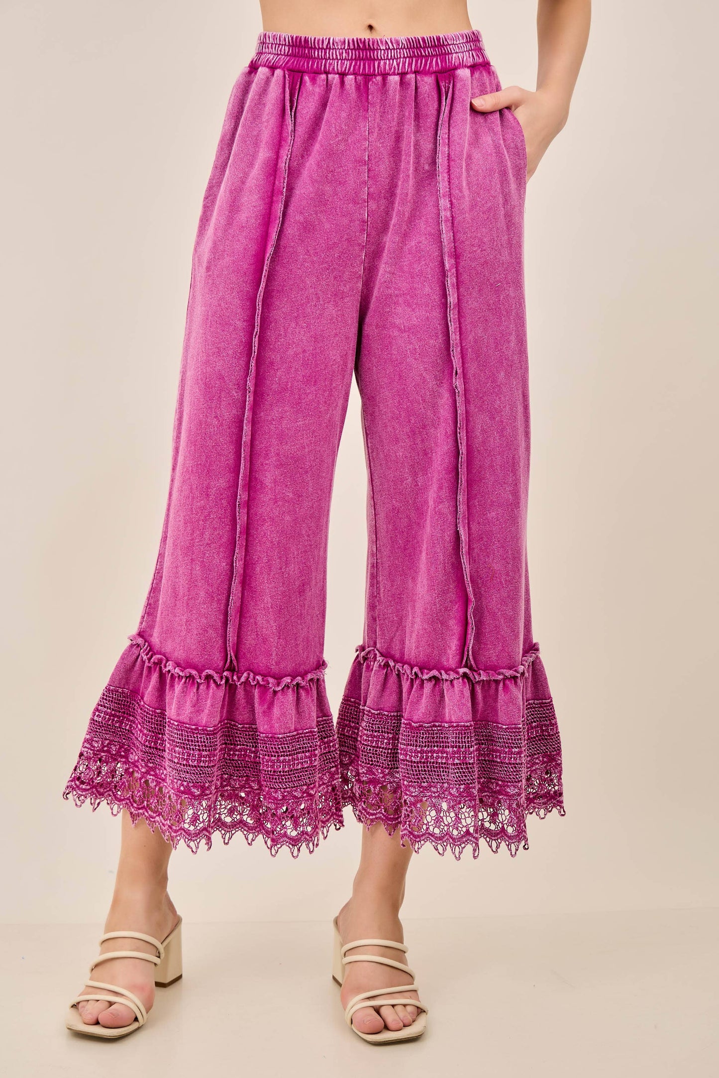 Lace Trim Cropped Pants