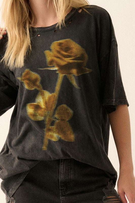 Blurry Rose Graphic