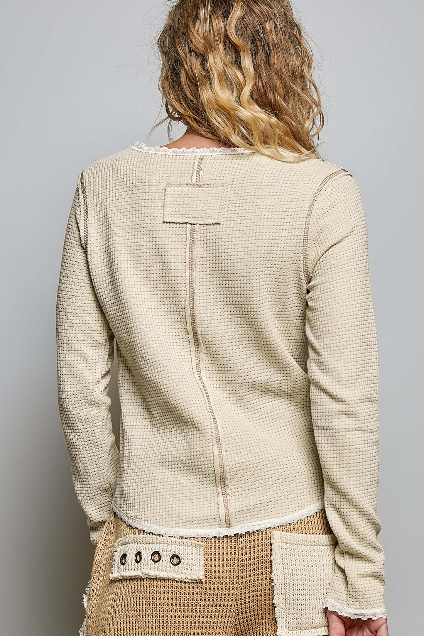 Pol: Overlock Trim  Top