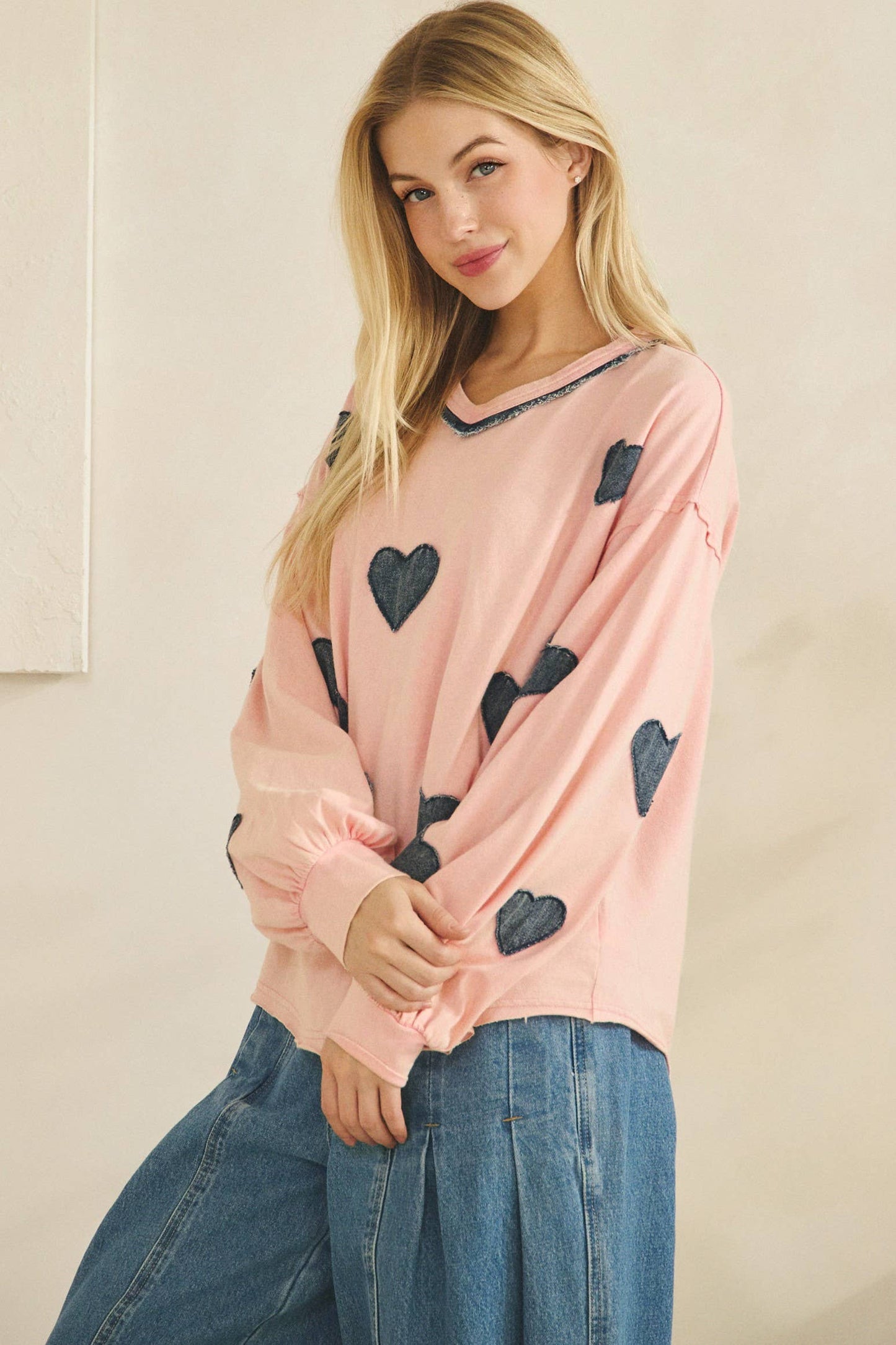 ALL HEARTS PULLOVER