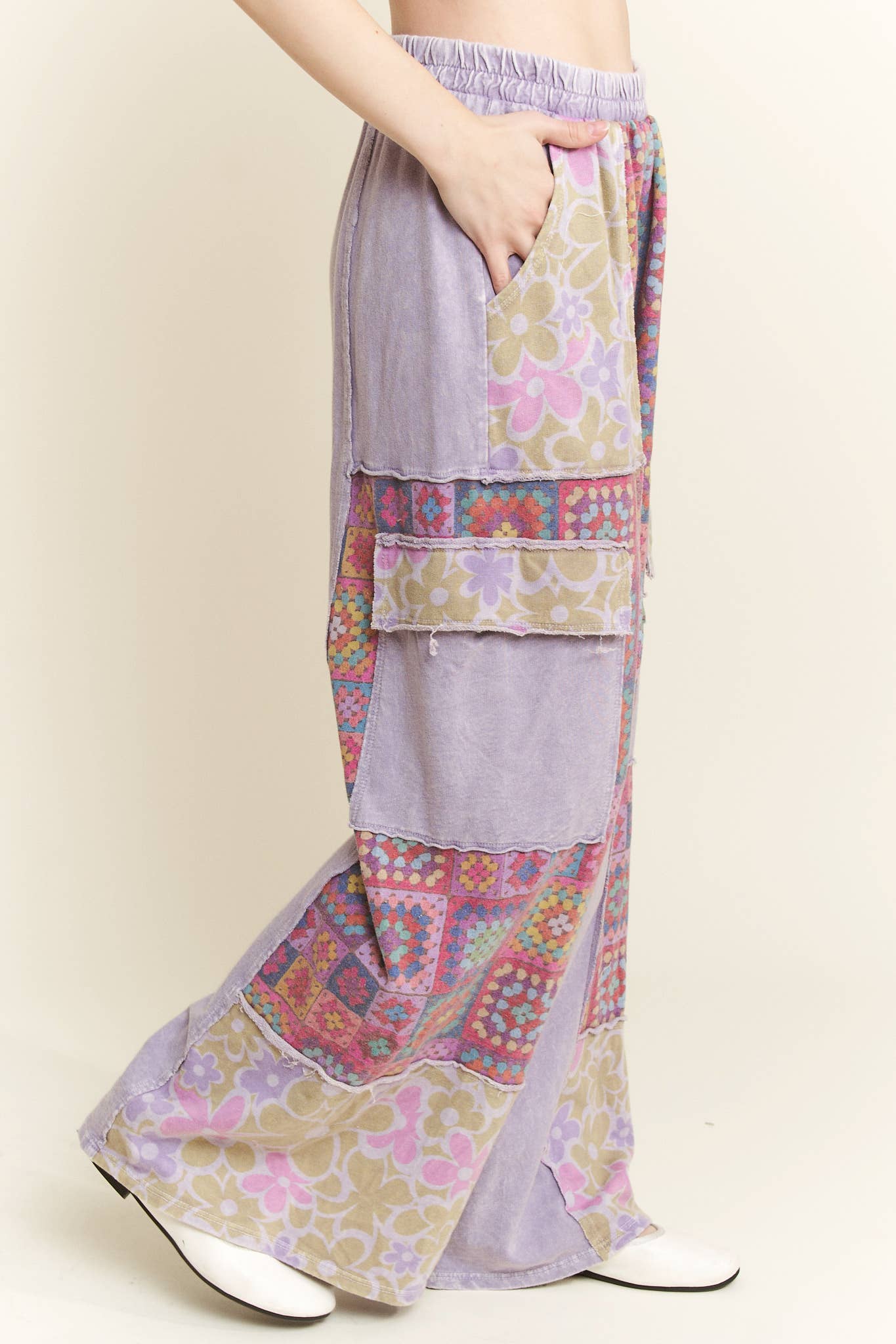 Crochet Print Washed Pants