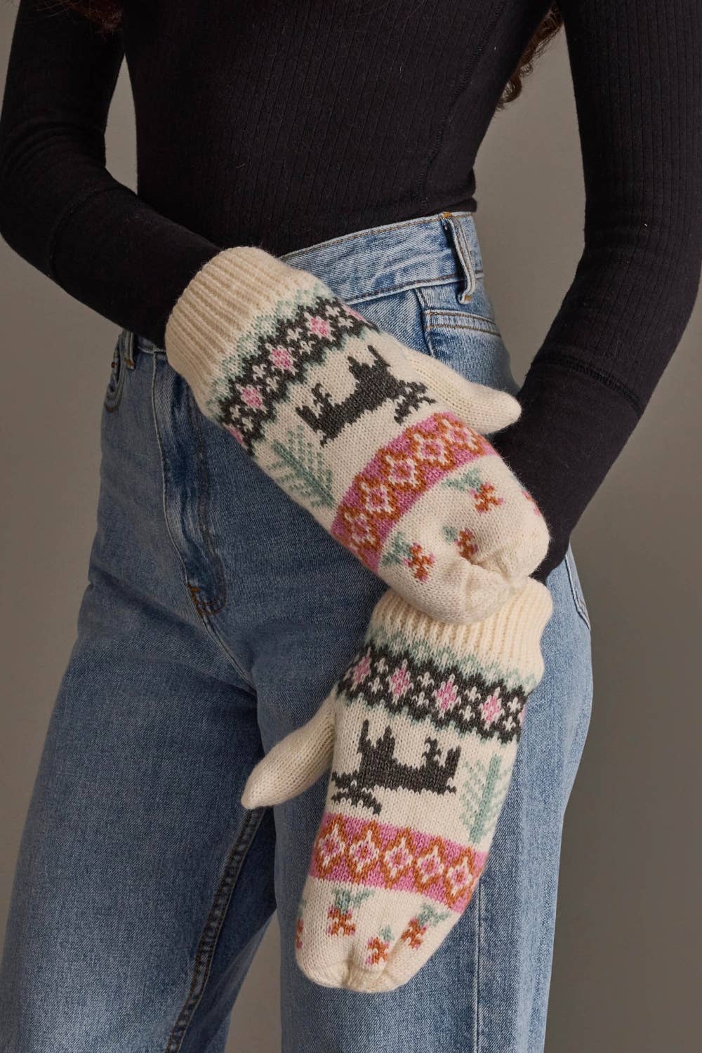 Ivory Deer Mittens