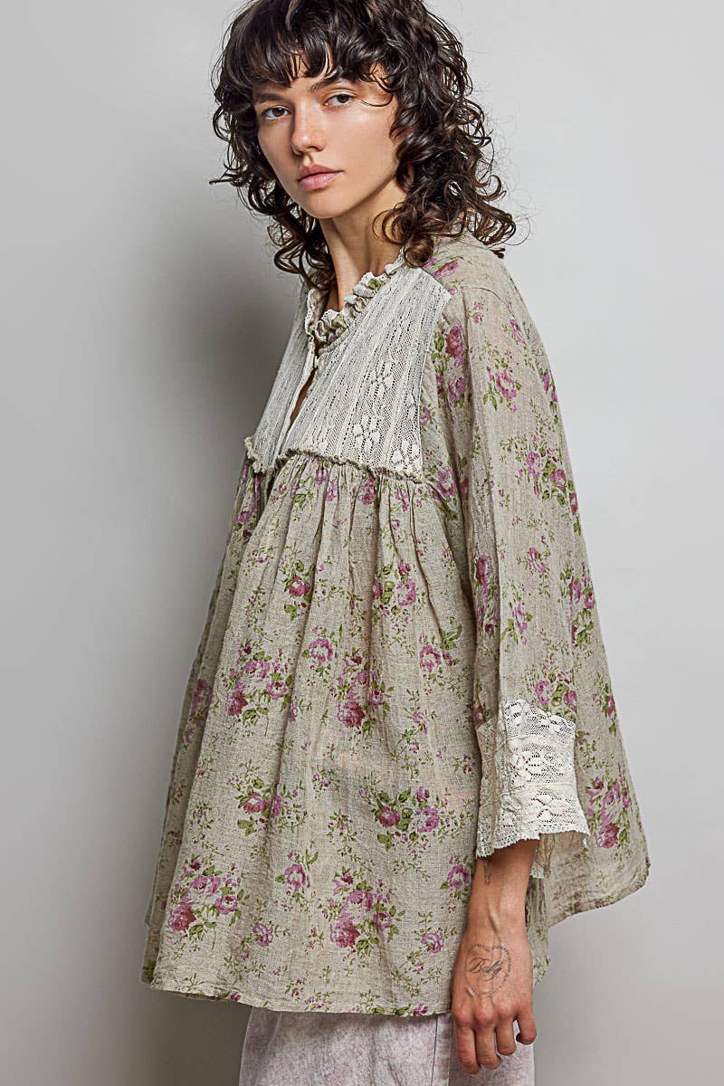 POL: Flowy Lace  Blouse