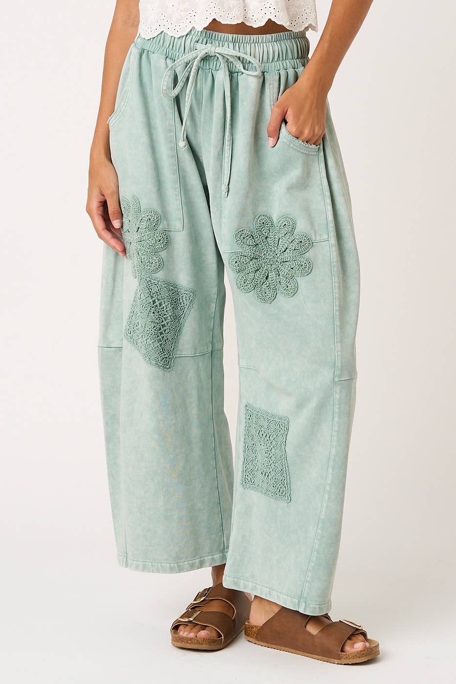 CROCHET PATCH BARREL SWEATS