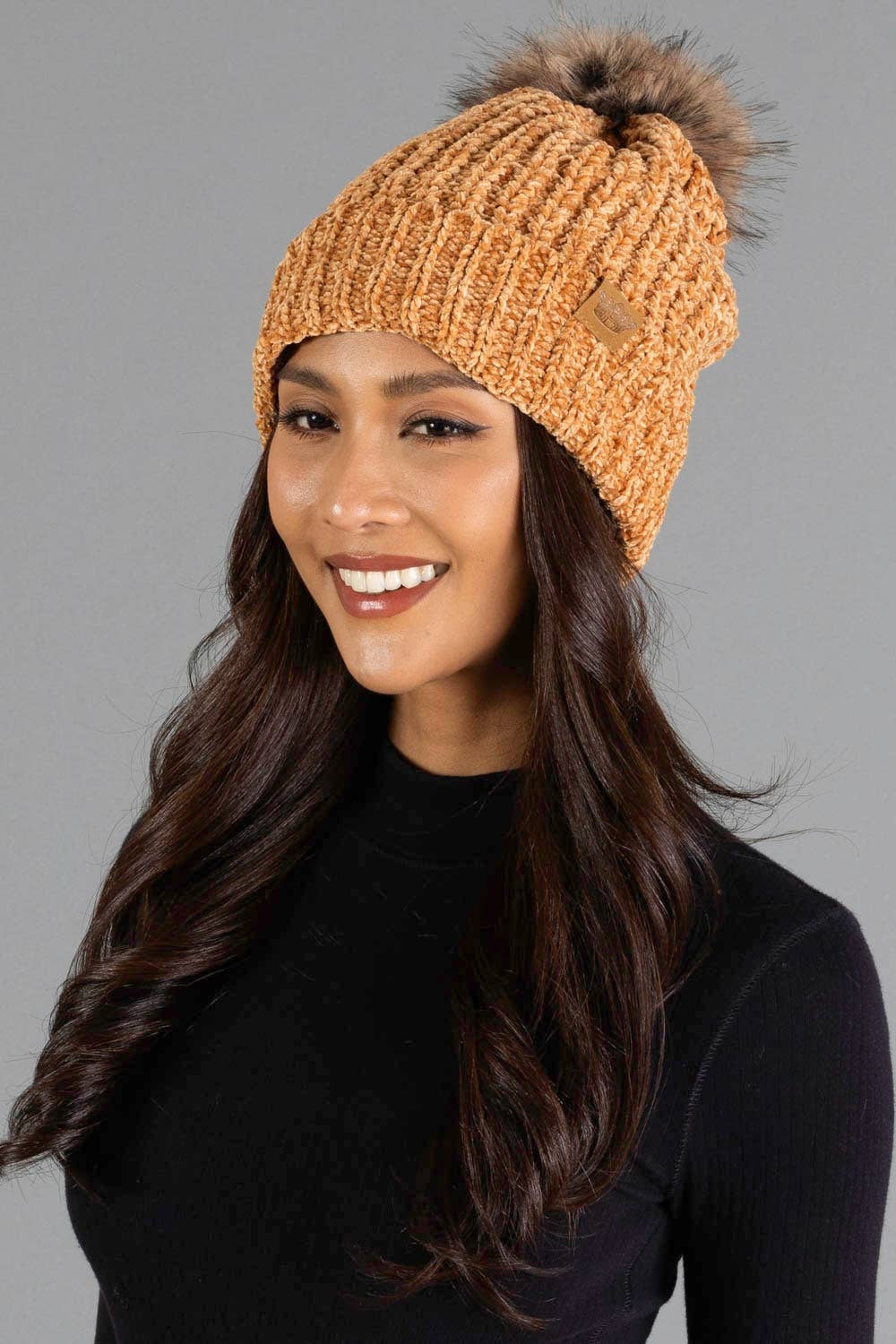 Camel Chenille l Hat