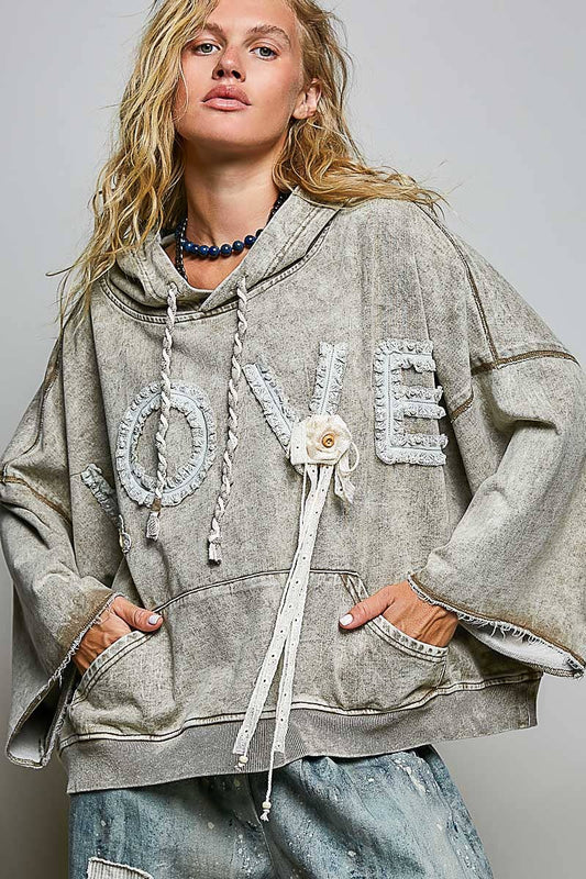 Pol: LOVE Lace Patch Hoodie