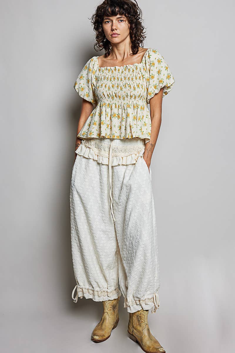 Pol: Lace Ruffle Joggers