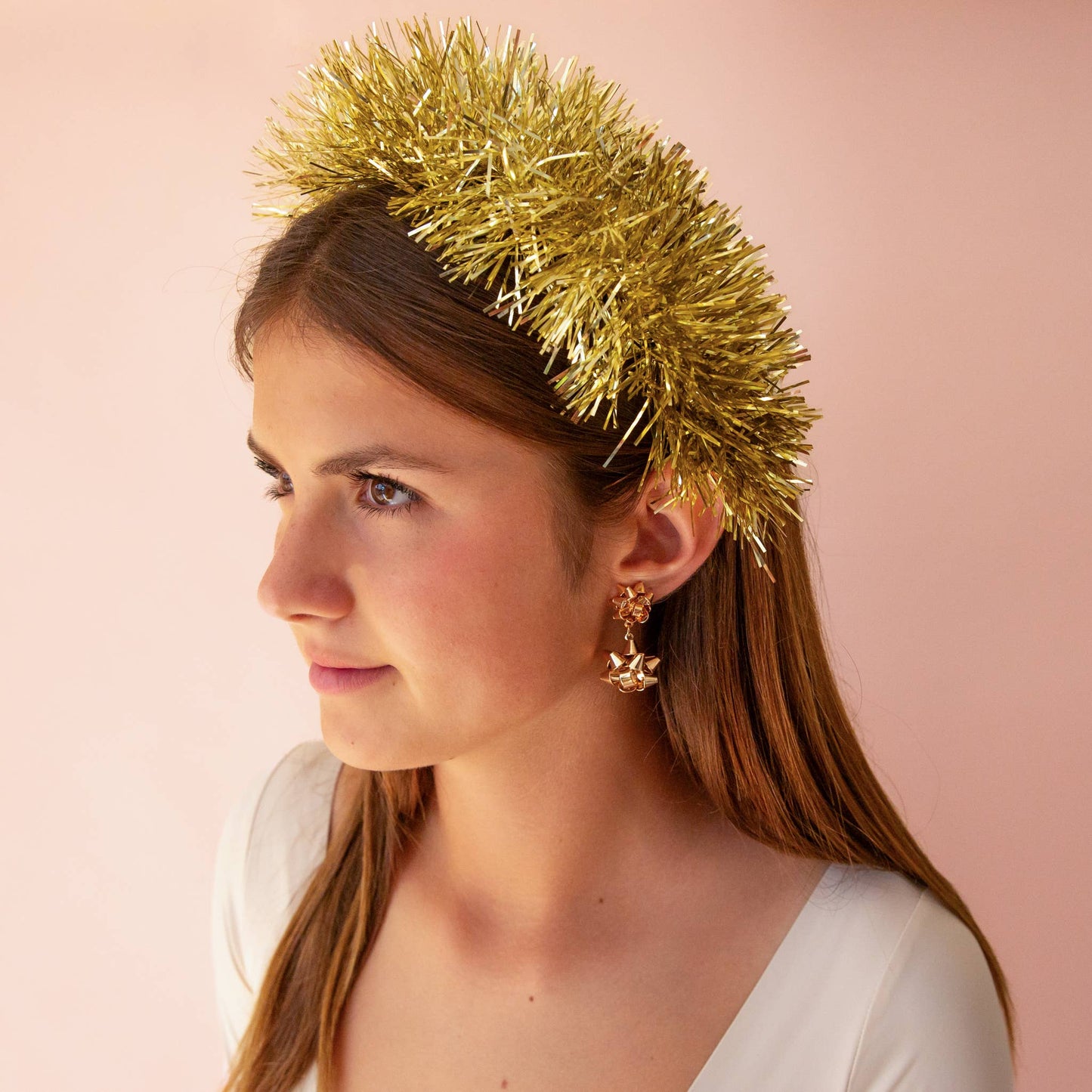 Holiday Bow Earrings Gold