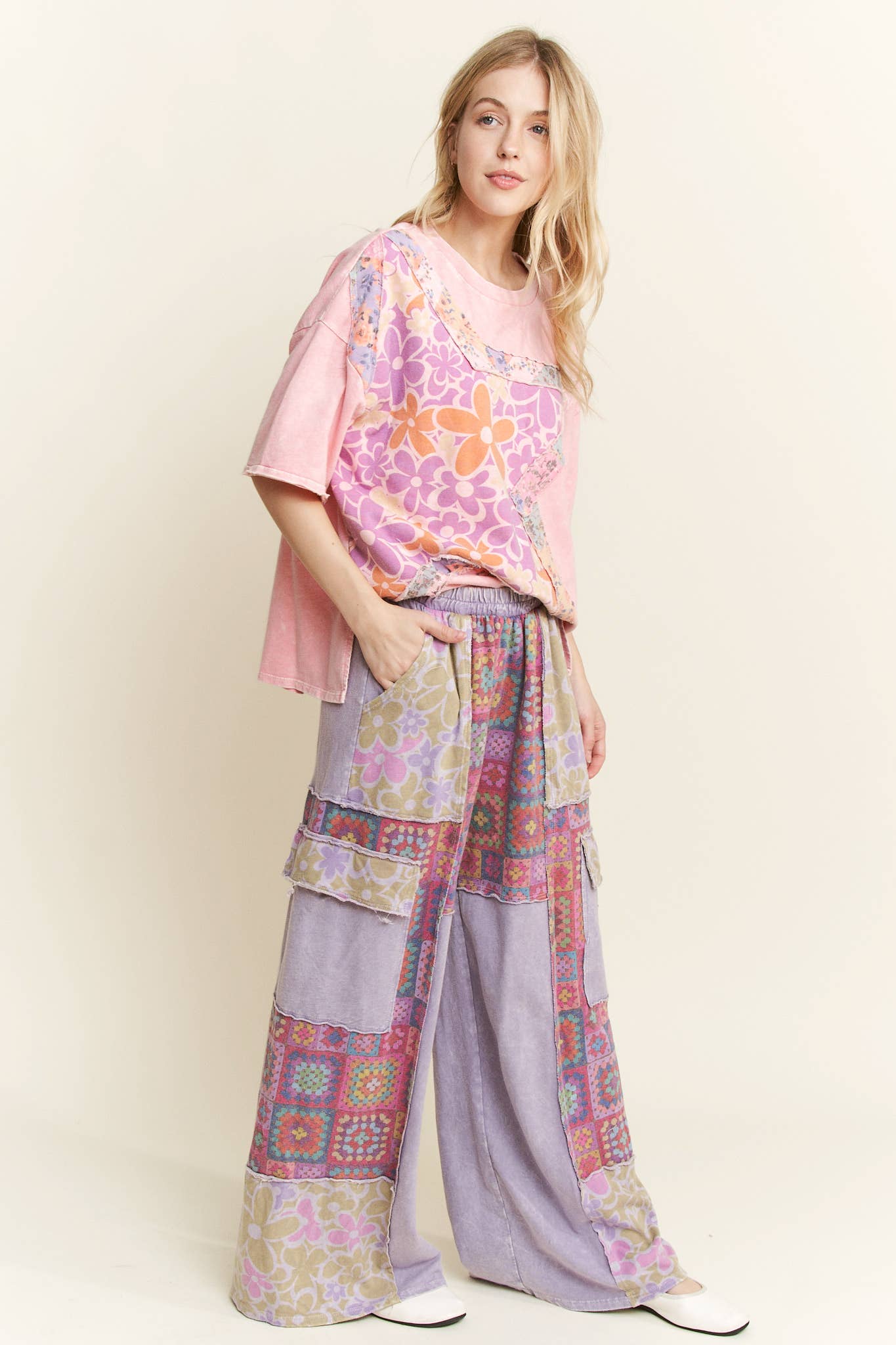 Crochet Print Washed Pants