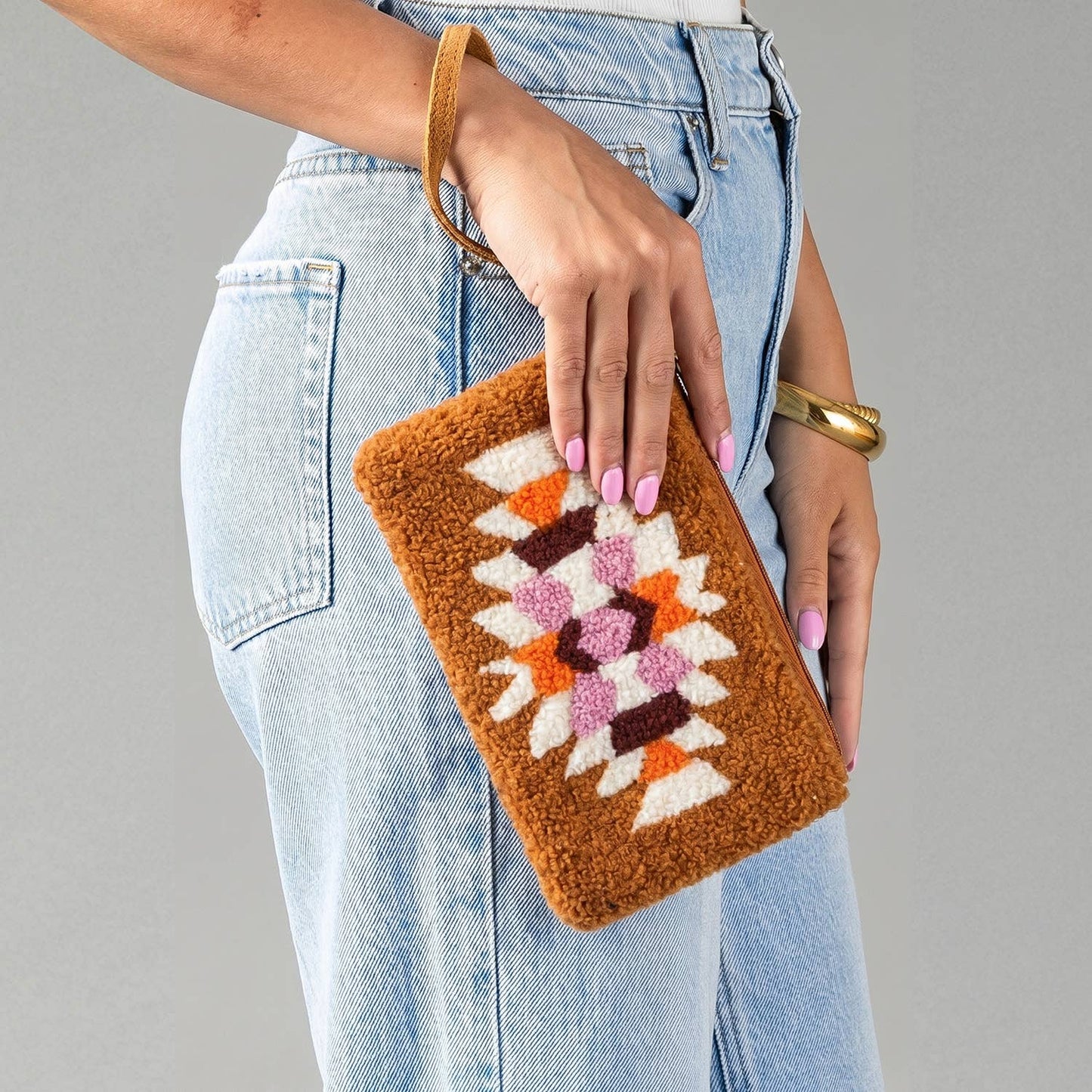 Sherpa Western Wristlet