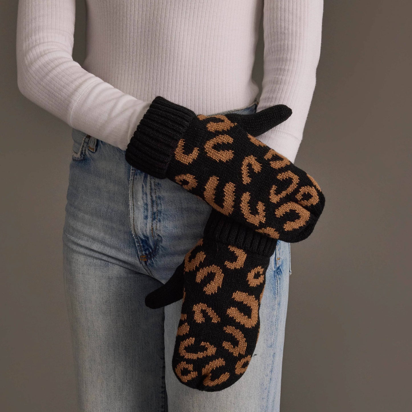 Black Leopard Mittens