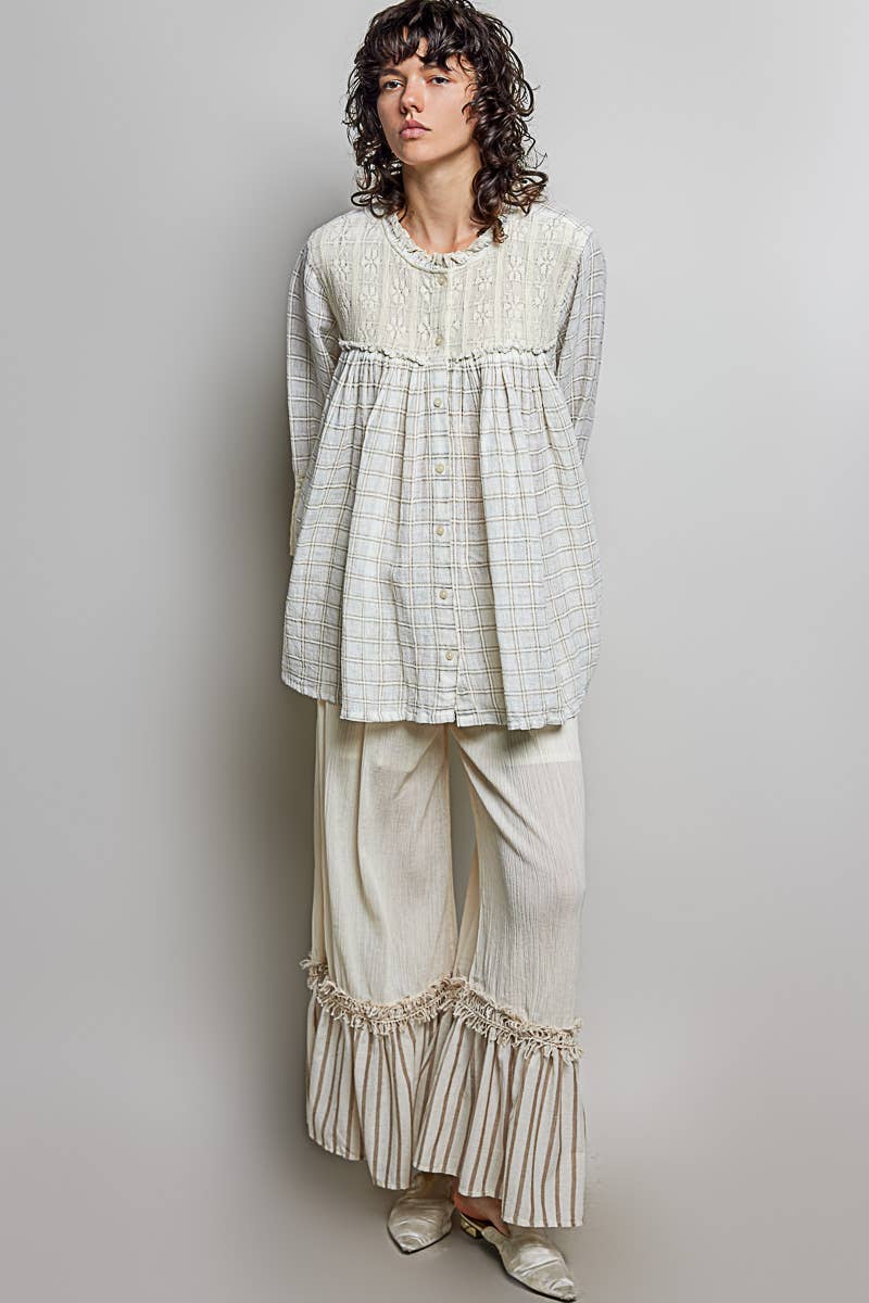 POL: Flowy Lace  Blouse