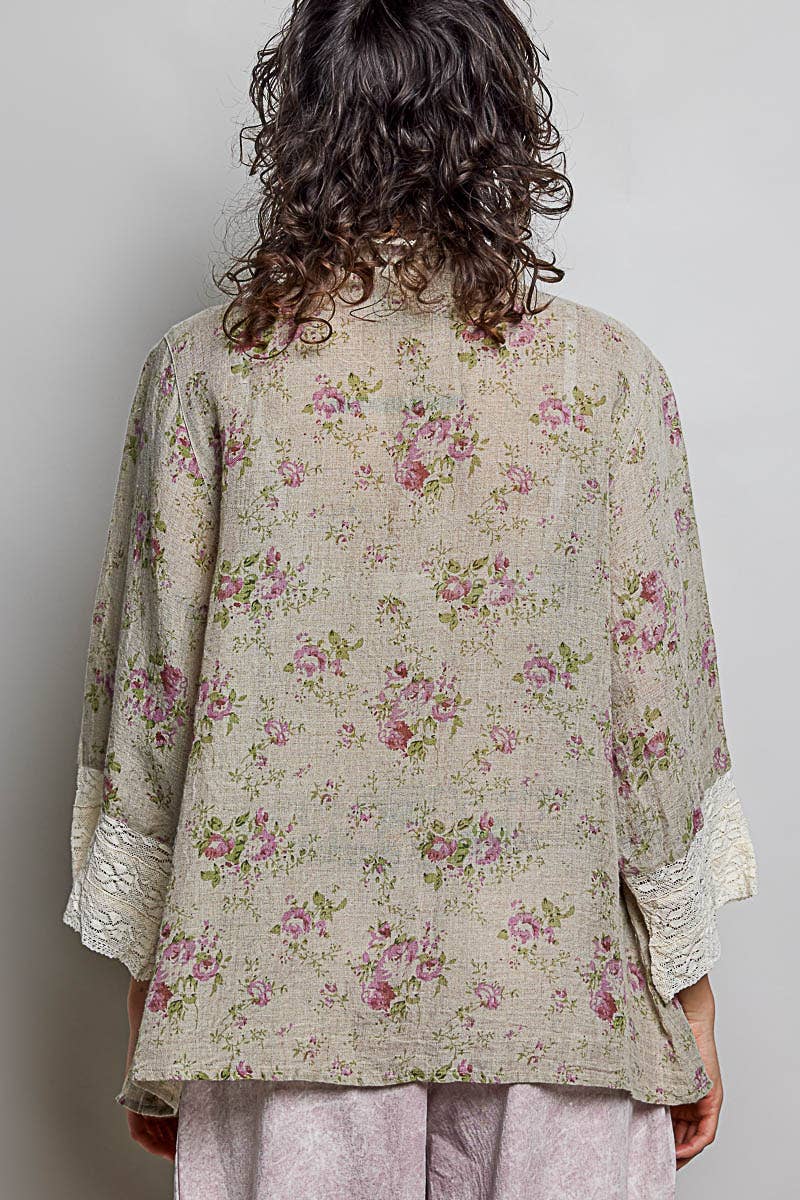 POL: Flowy Lace  Blouse