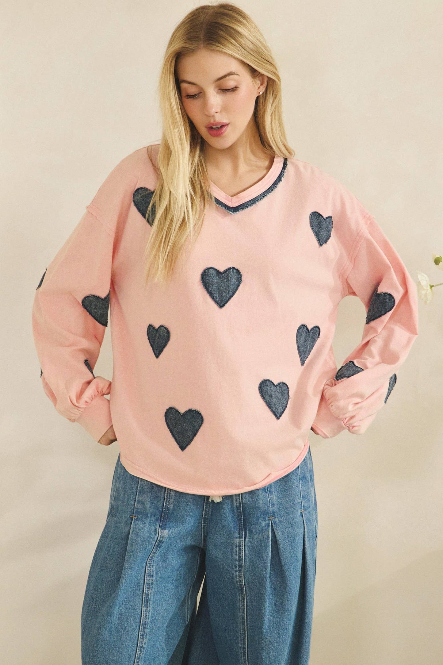 ALL HEARTS PULLOVER