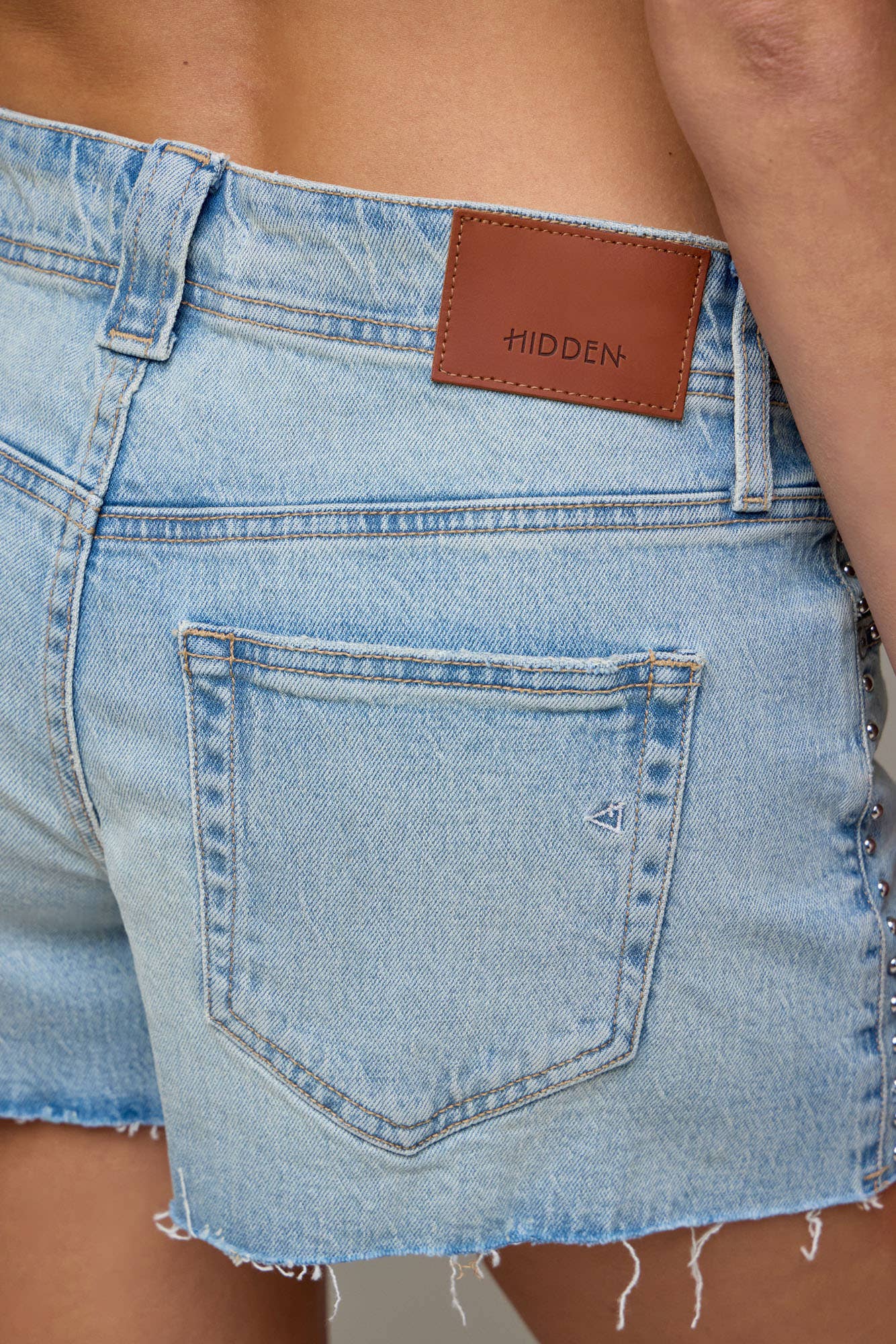 STUDDED A LINE SHORTS