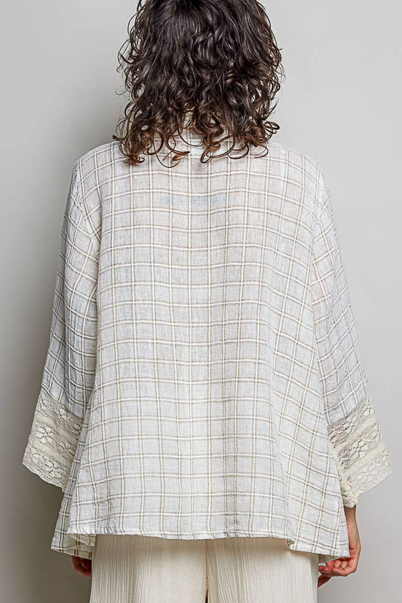 POL: Flowy Lace  Blouse
